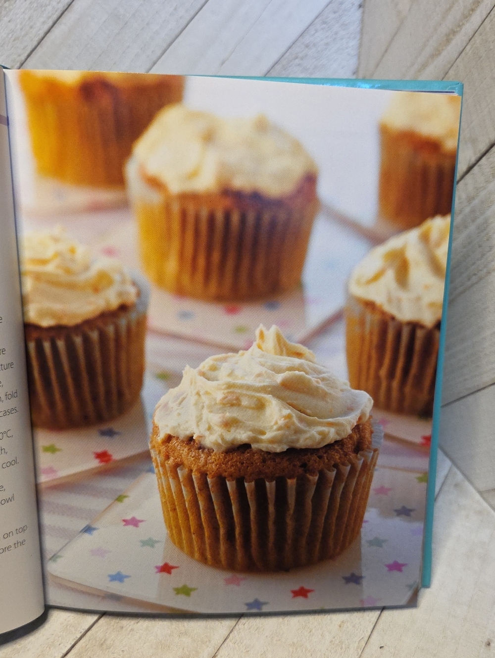 Cupcakes...Made Simple Cookbook - Picture 5 of 9